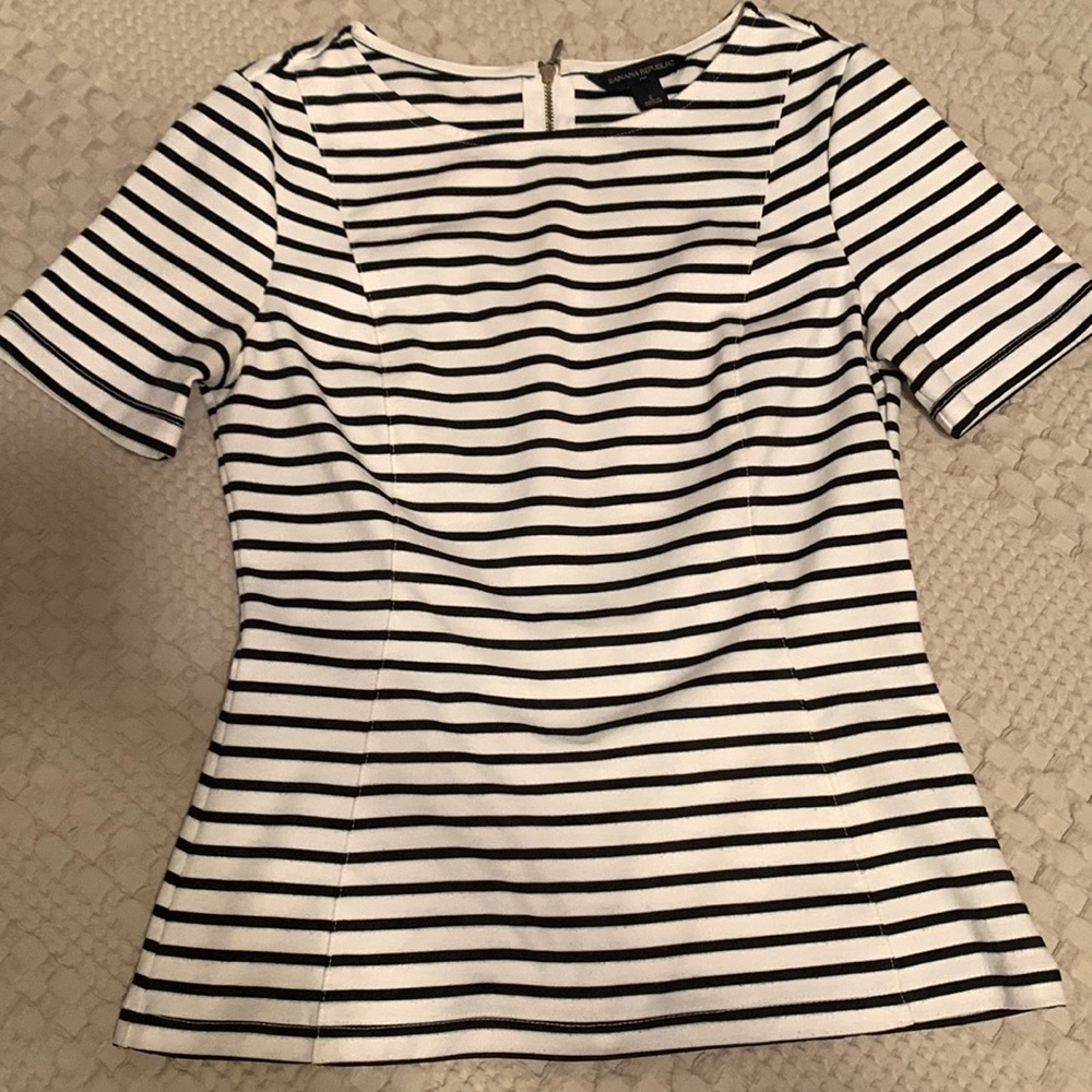 Striped Short-Sleeve Knit Top - White/Black